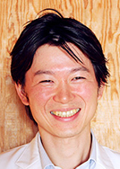 西口 翔